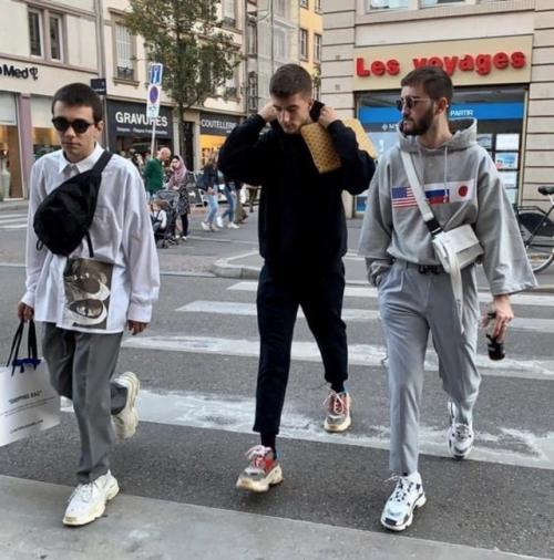 5 Brand Lokal Streetwear yang Bikin Outfit Lo Makin Stand Out!